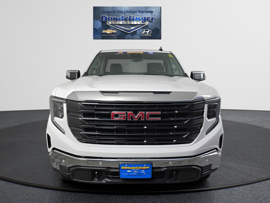 Used 2025 GMC Sierra 1500 Pro with VIN 3GTNUAEK2SG141984 for sale in Brainerd, Minnesota