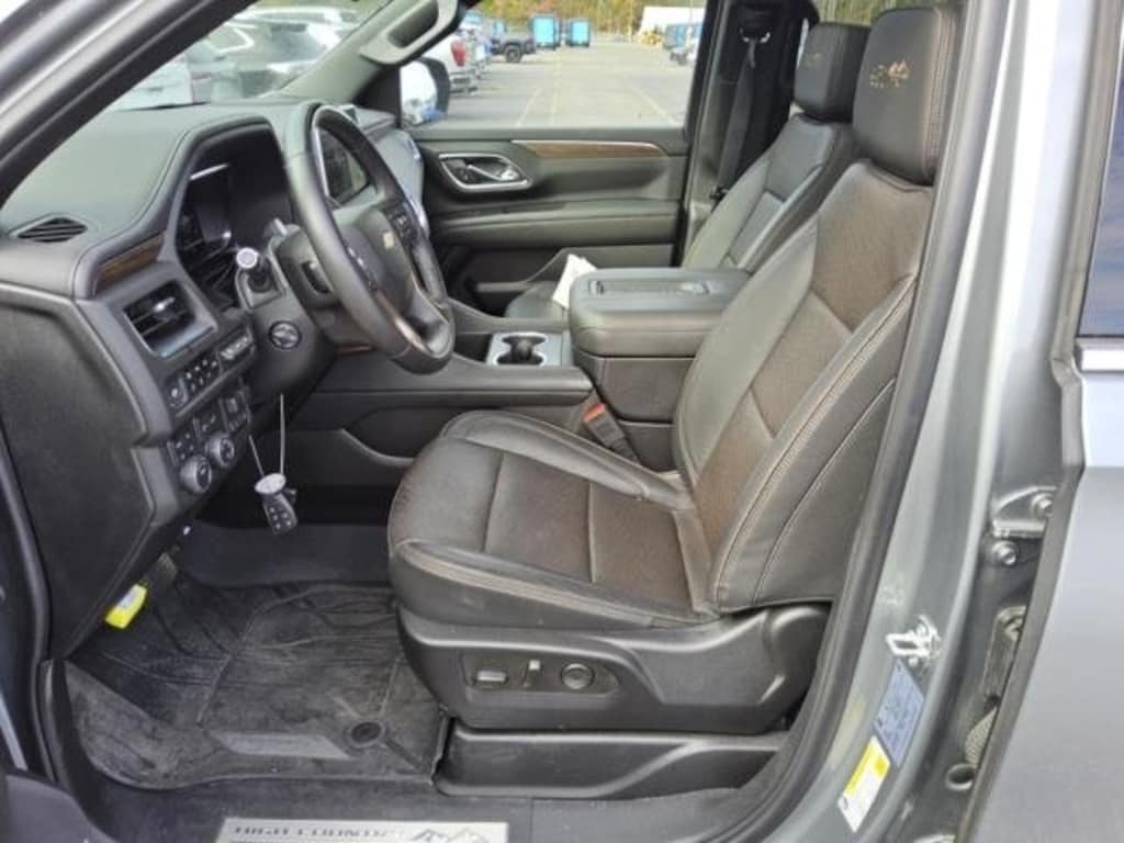 Used 2024 Chevrolet Suburban High Country SUV