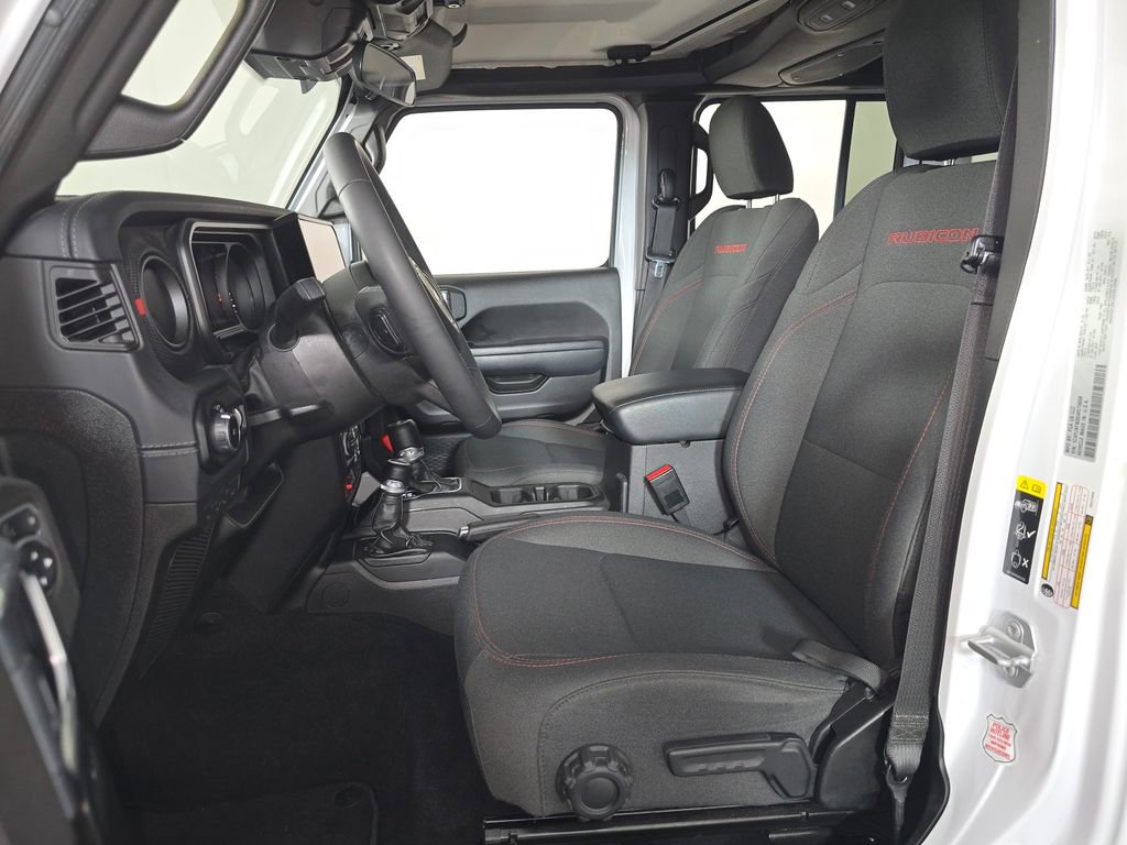 2025 Jeep Wrangler 4-Door Rubicon - Photo 11