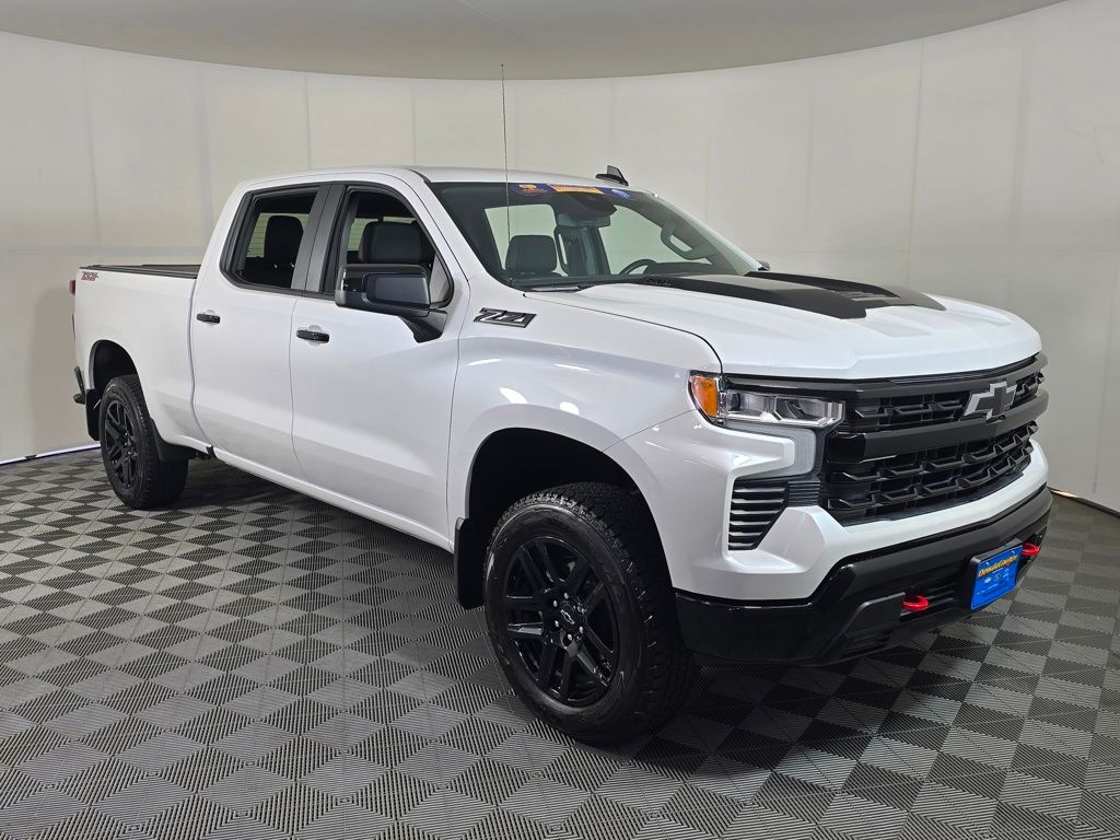 Used 2024 Chevrolet Silverado 1500 LT Trail Boss with VIN 3GCUDFELXRG118111 for sale in Brainerd, Minnesota