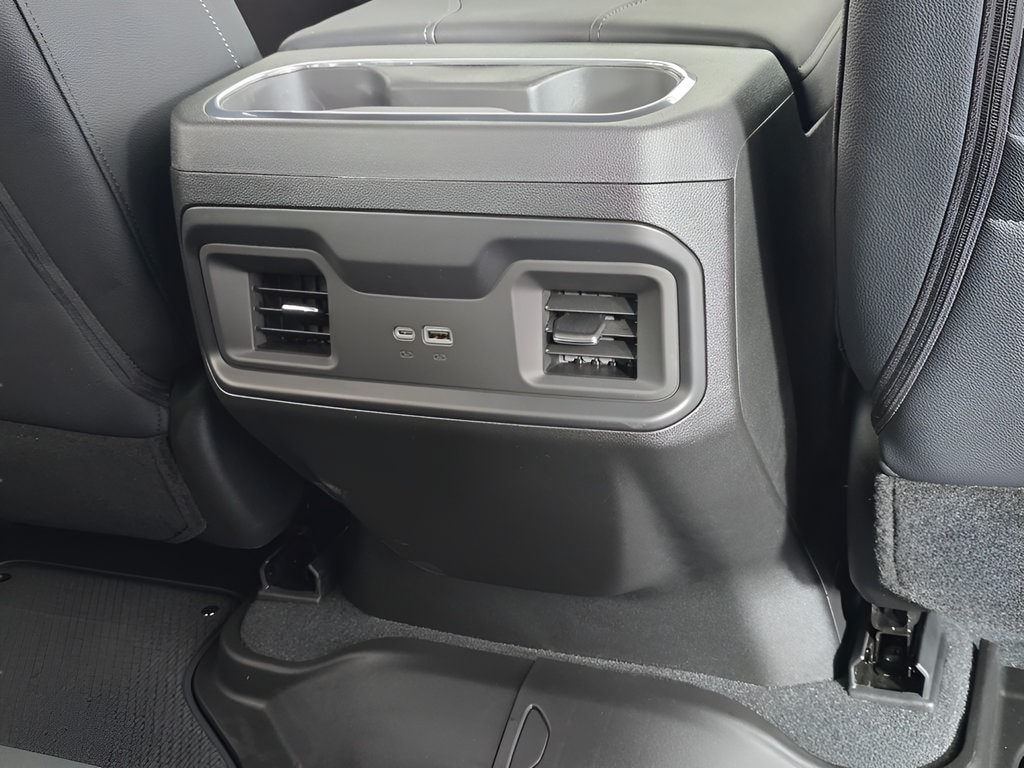2025 Chevrolet Silverado 1500 RST - Photo 15