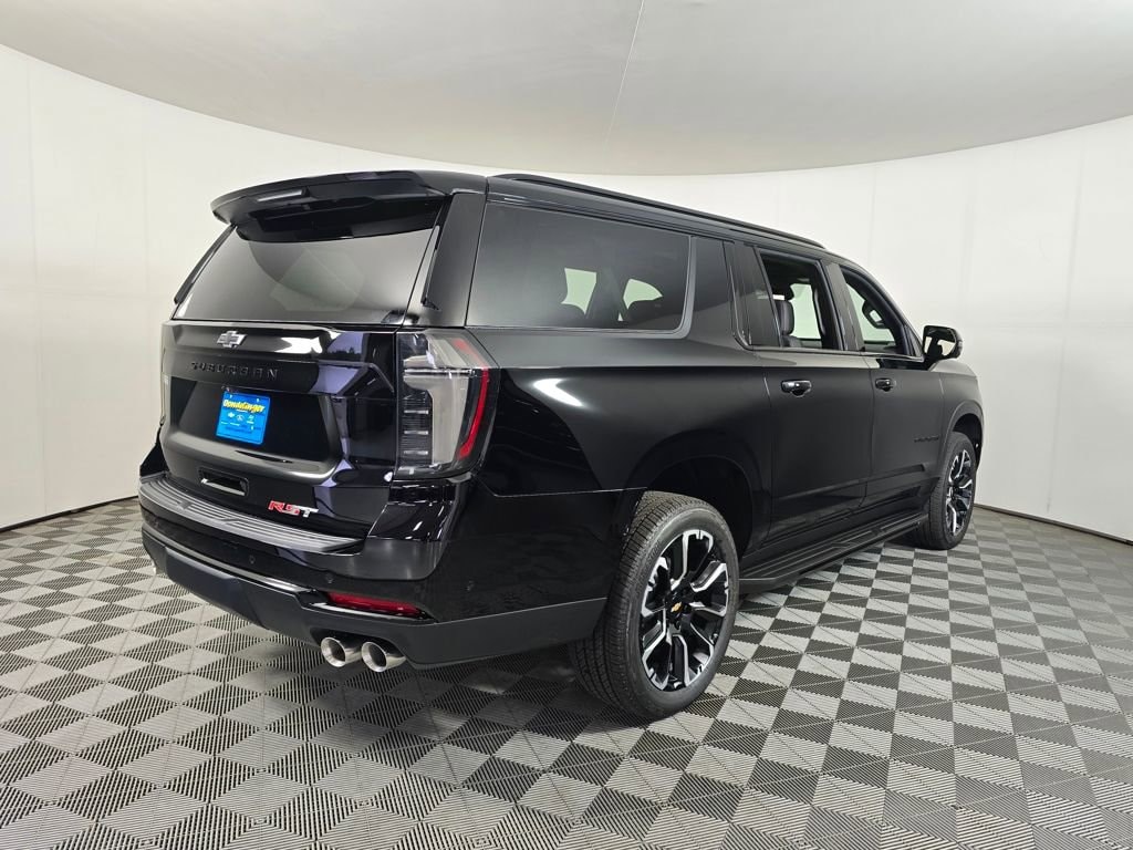 New 2025 Chevrolet Suburban RST SUV