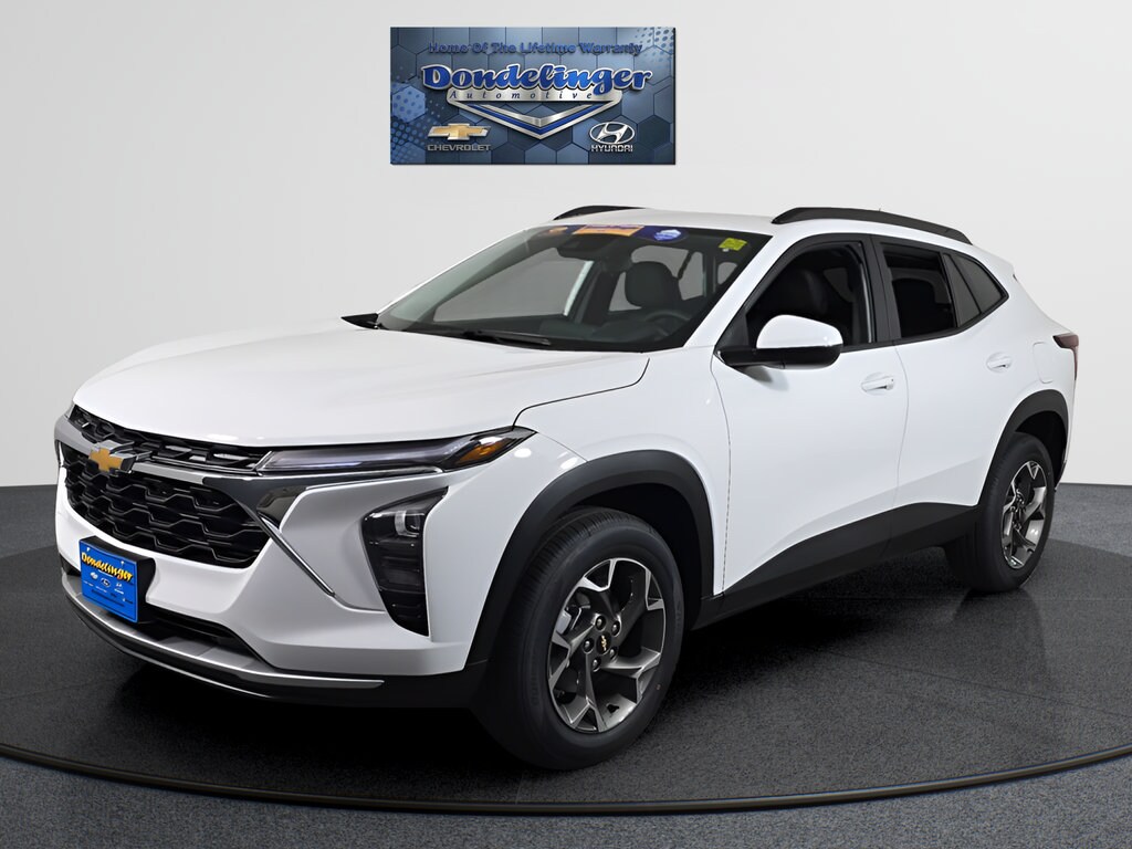 2026 Chevrolet Trax LT - Photo 3