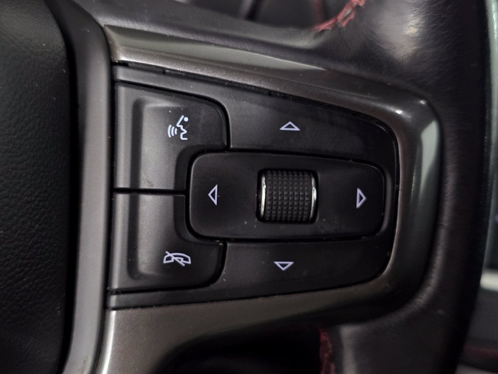 2021 Chevrolet Suburban RST - Photo 26