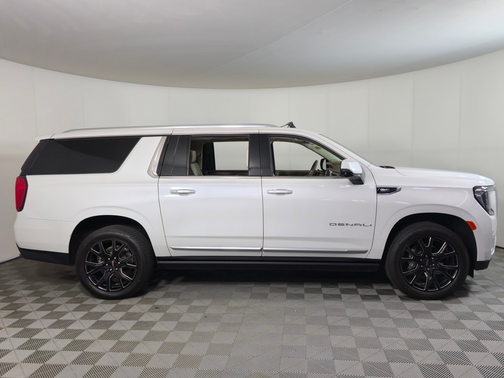 Used 2023 GMC Yukon XL Denali with VIN 1GKS2JKL9PR182730 for sale in Brainerd, Minnesota