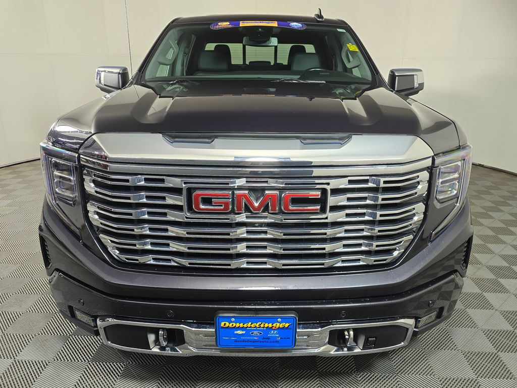 Used 2022 GMC Sierra 1500 Denali Denali with VIN 3GTUUGED4NG675489 for sale in Brainerd, Minnesota