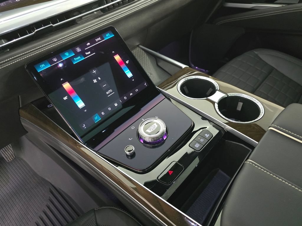 2025 Cadillac Escalade Sport Platinum - Photo 35