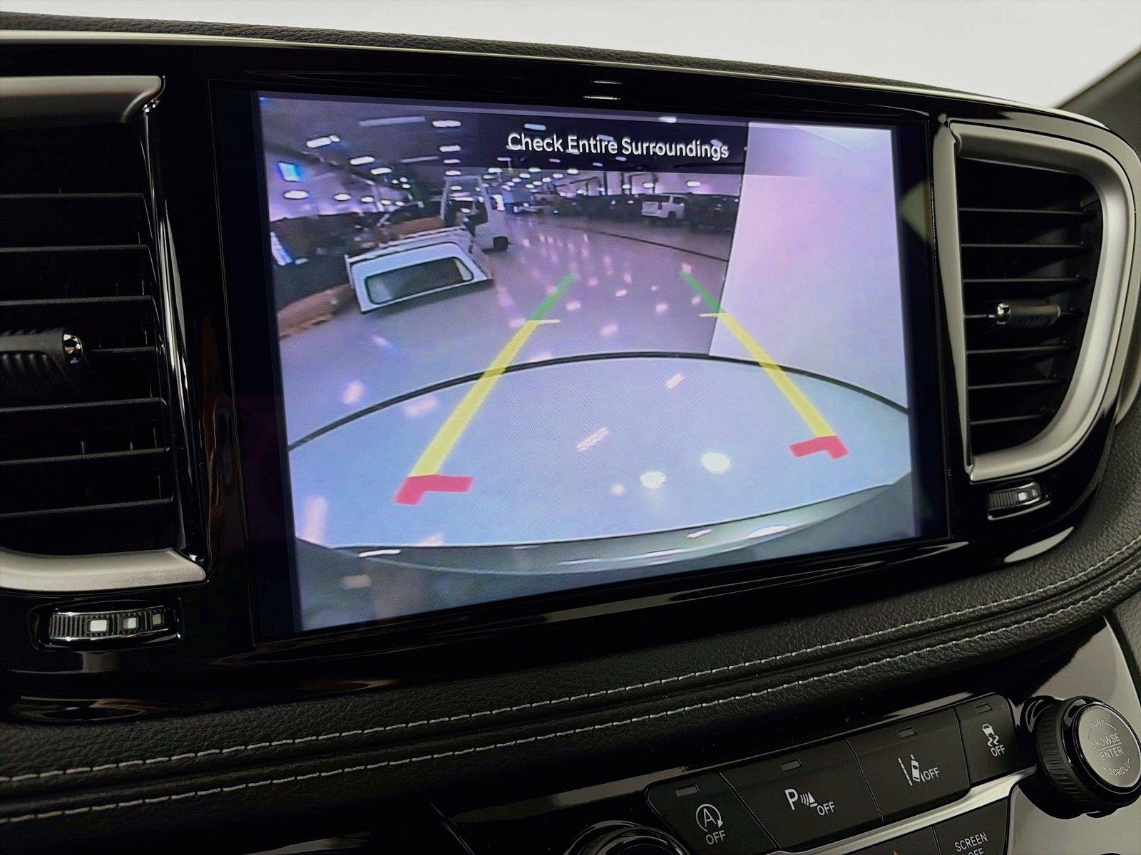 2027 Chrysler Pacifica Select - Photo 15