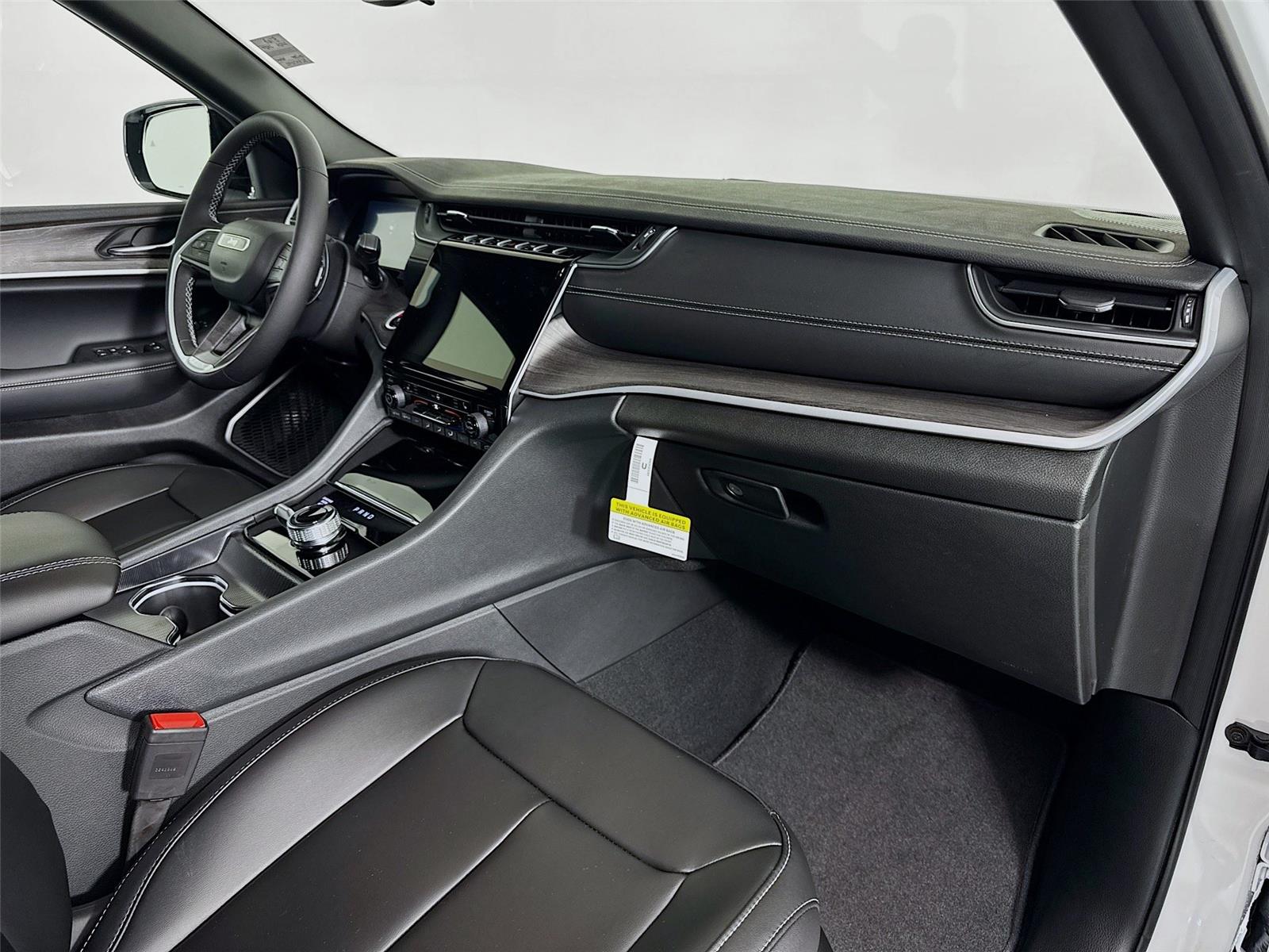 2025 Jeep Grand Cherokee Limited - Photo 30