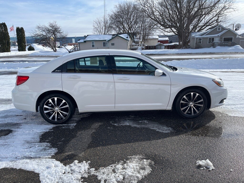 Used 2012 Chrysler 200 Touring with VIN 1C3CCBBG4CN263050 for sale in Grand Rapids, Minnesota