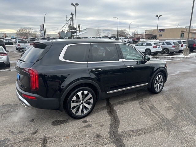 Used 2022 Kia Telluride SX with VIN 5XYP5DHC1NG253674 for sale in Grand Rapids, Minnesota