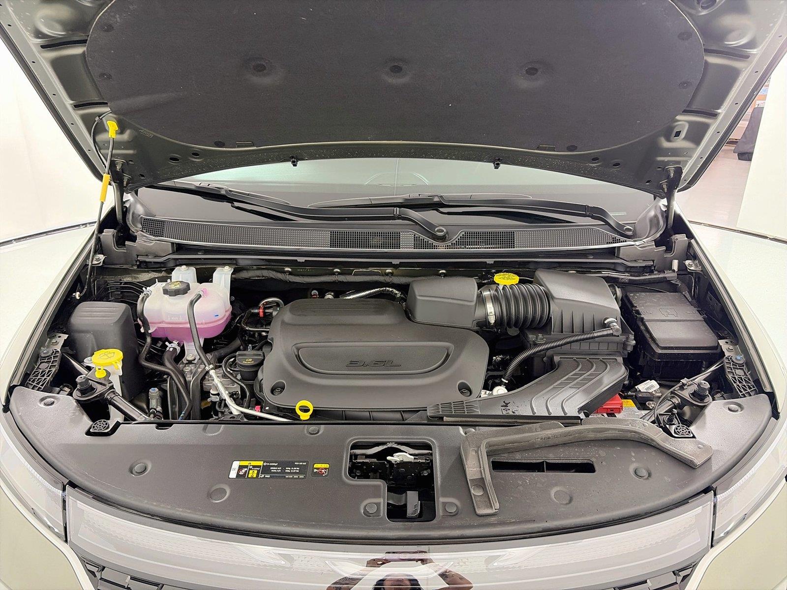 2027 Chrysler Pacifica Select - Photo 31
