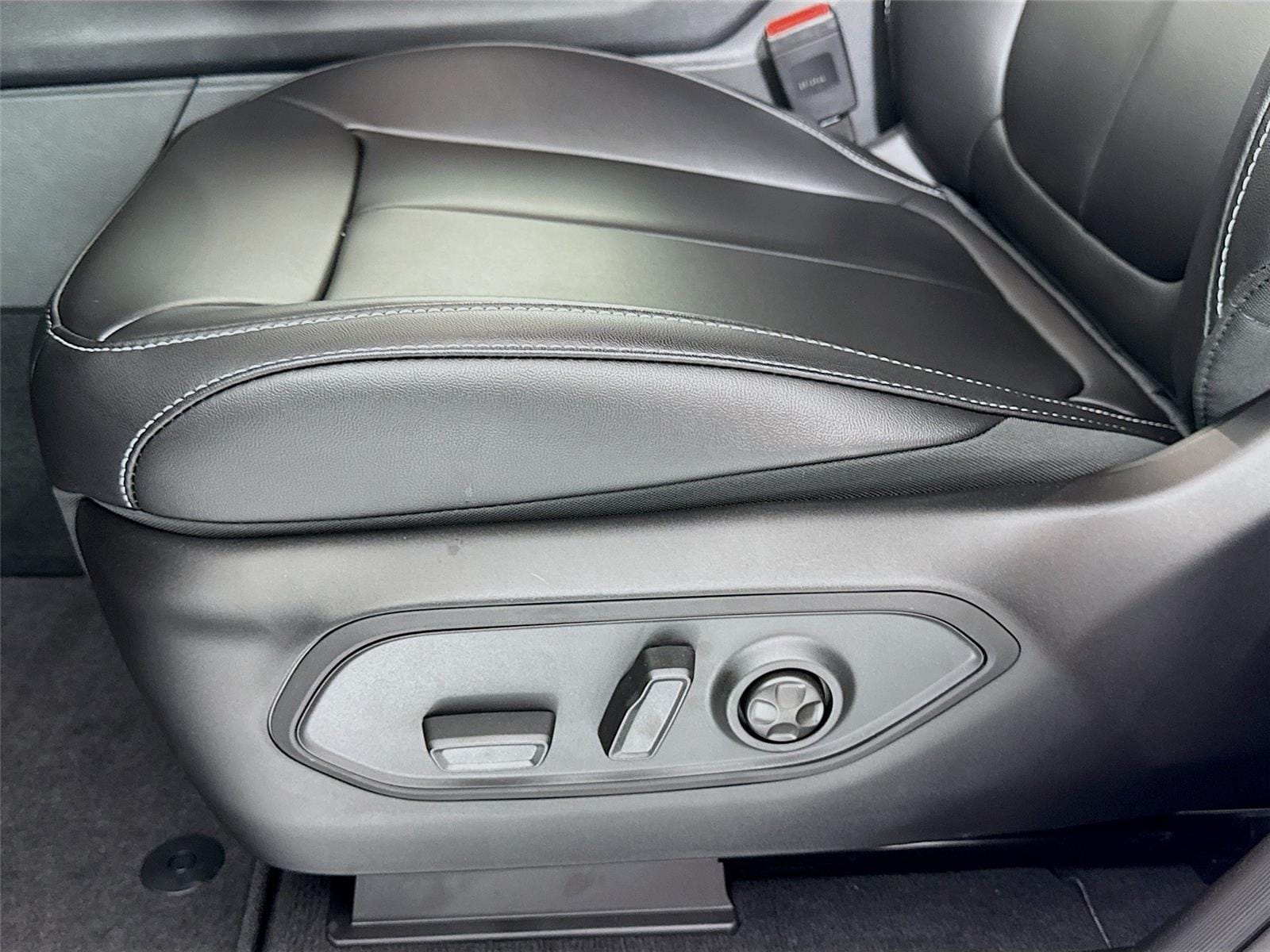 2025 Jeep Grand Cherokee Limited - Photo 21