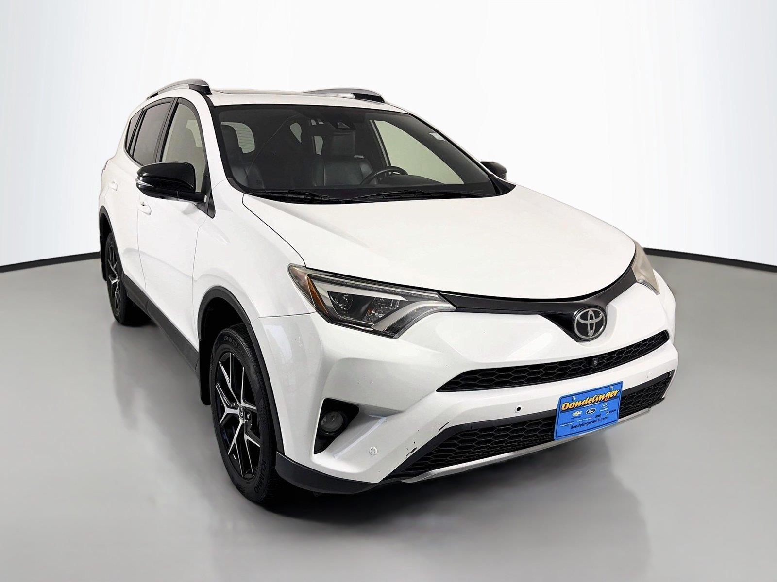 Used 2017 Toyota RAV4 SE with VIN JTMJFREV6HJ156786 for sale in Cohasset, Minnesota