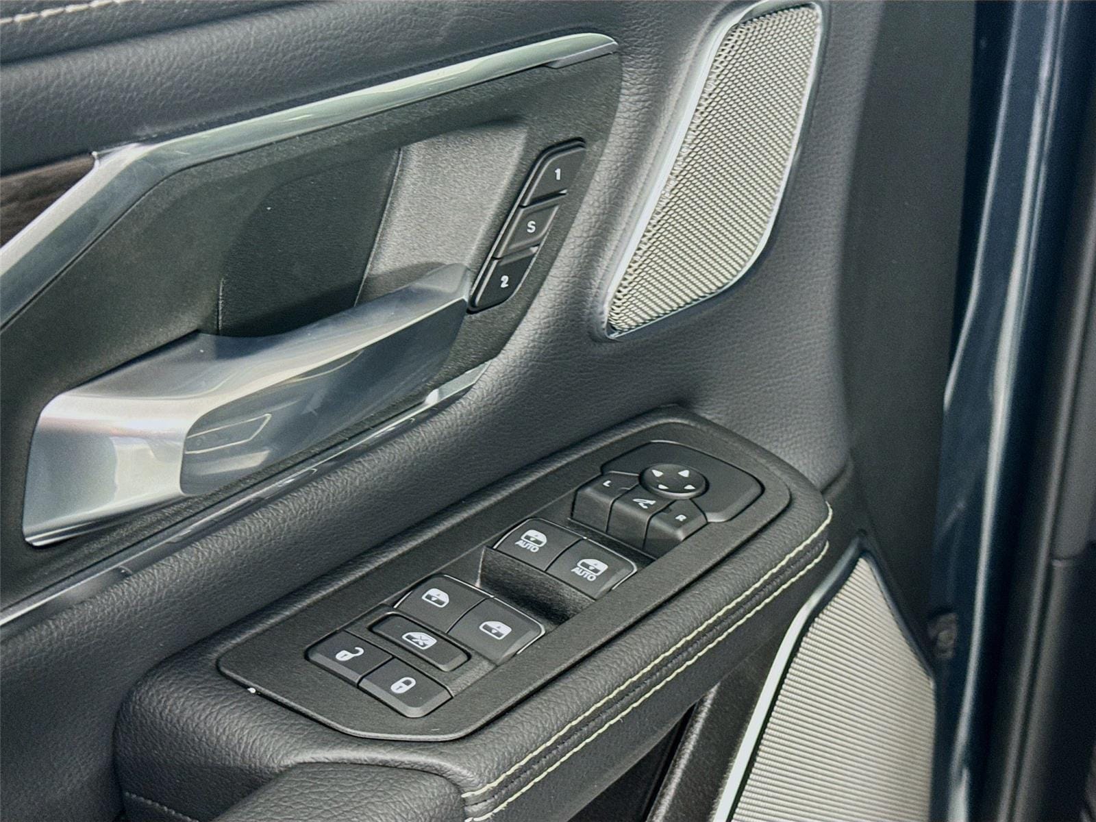 2026 RAM 1500 Laramie - Photo 19