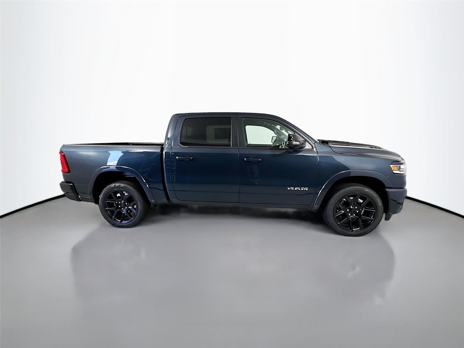 2026 RAM 1500 Laramie - Photo 8