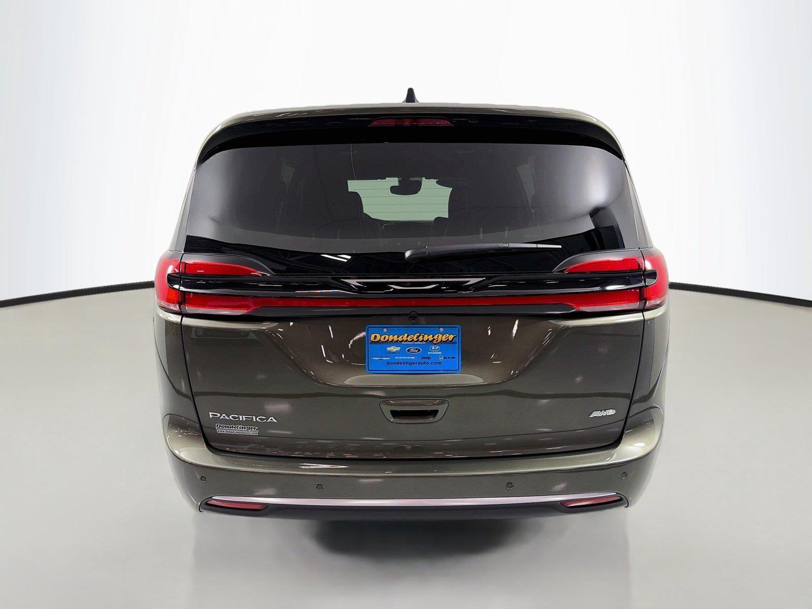 2027 Chrysler Pacifica Select - Photo 6