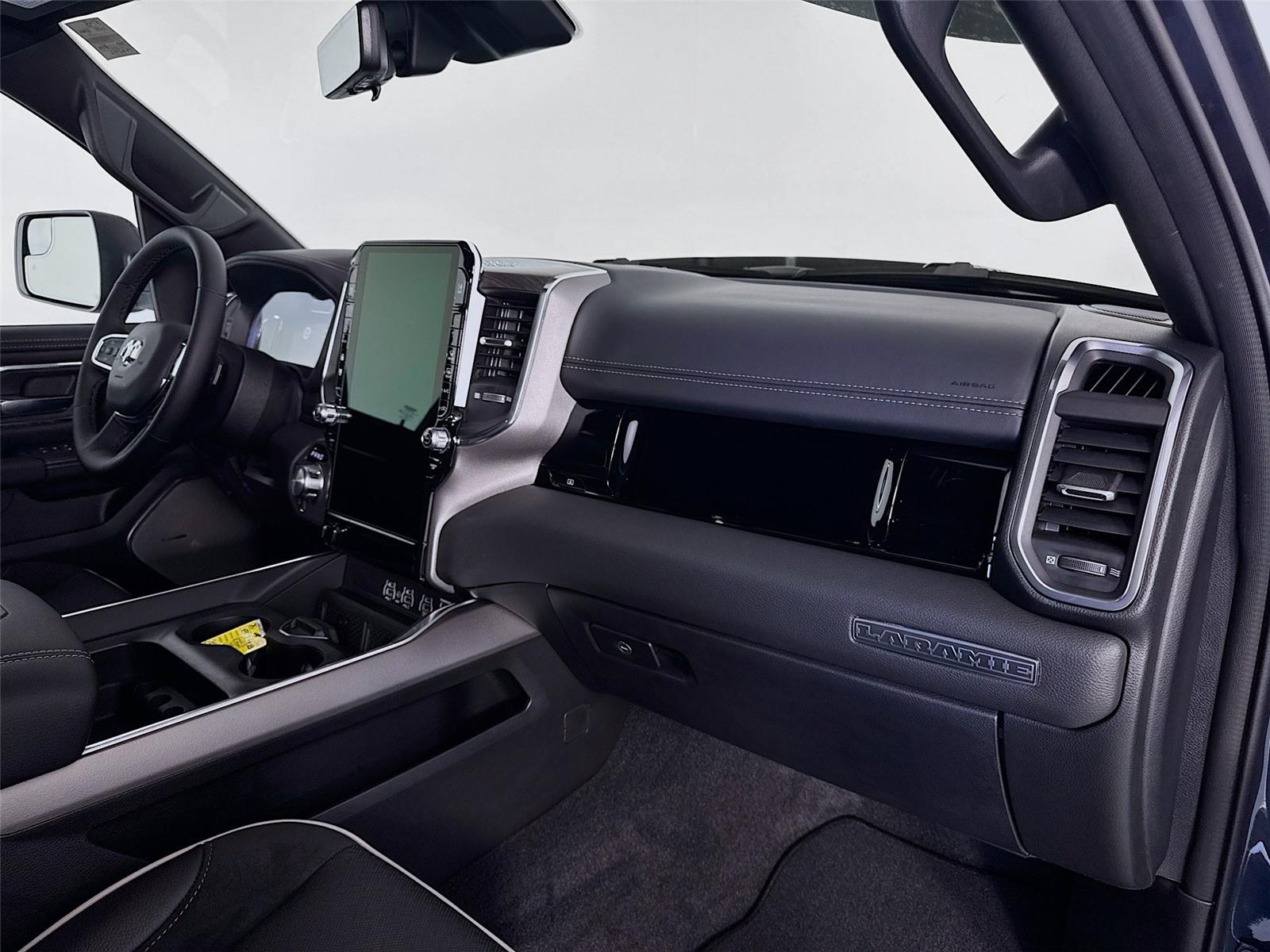 2026 RAM 1500 Laramie - Photo 31