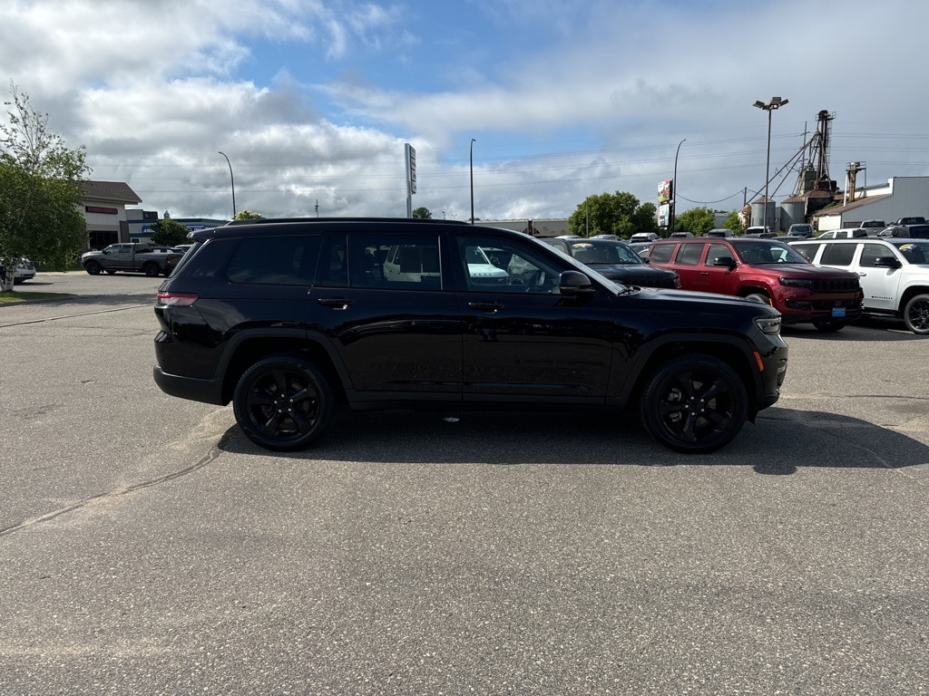 Used 2023 Jeep Grand Cherokee L Limited with VIN 1C4RJKBG7P8743812 for sale in Grand Rapids, Minnesota