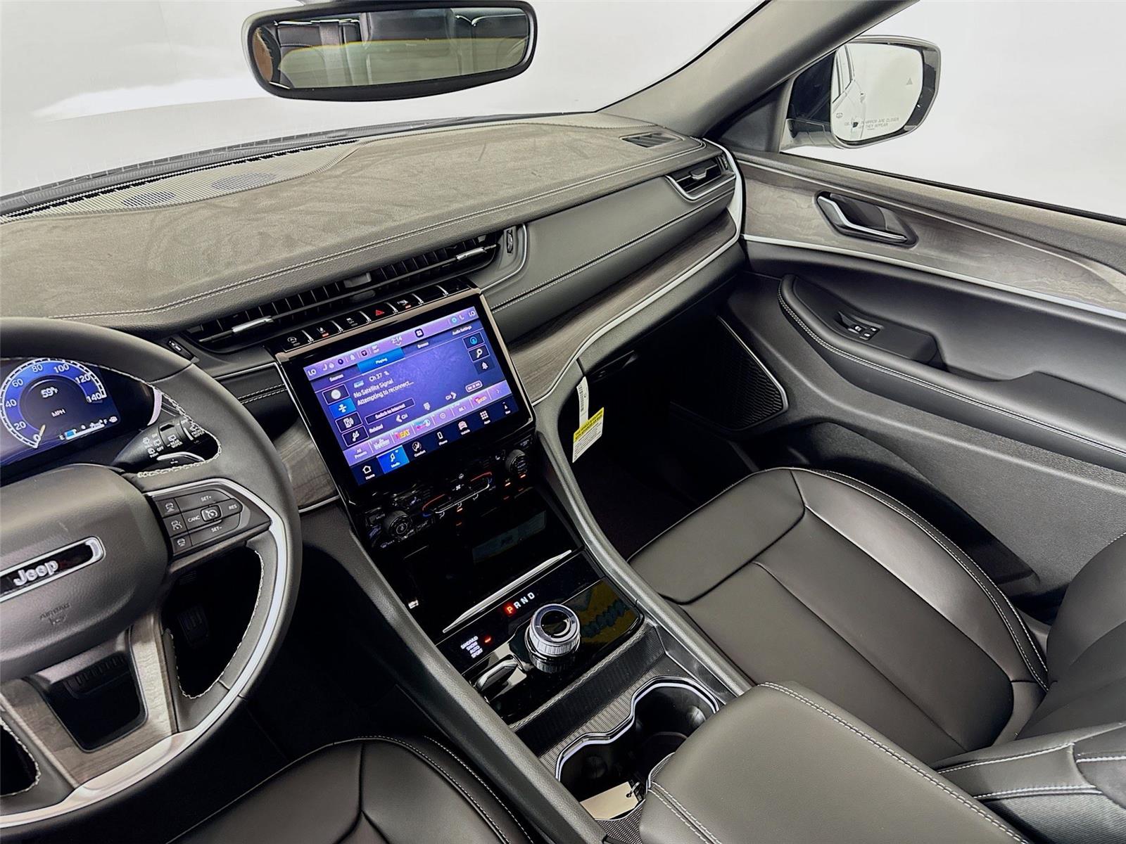 2025 Jeep Grand Cherokee Limited - Photo 25