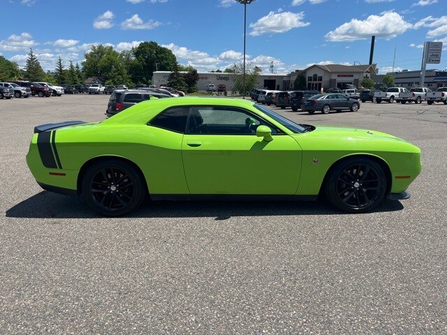 Used 2015 Dodge Challenger Scat Pack with VIN 2C3CDZFJ6FH809758 for sale in Grand Rapids, Minnesota