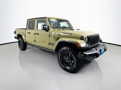 2025 Jeep Gladiator Willys Pickup