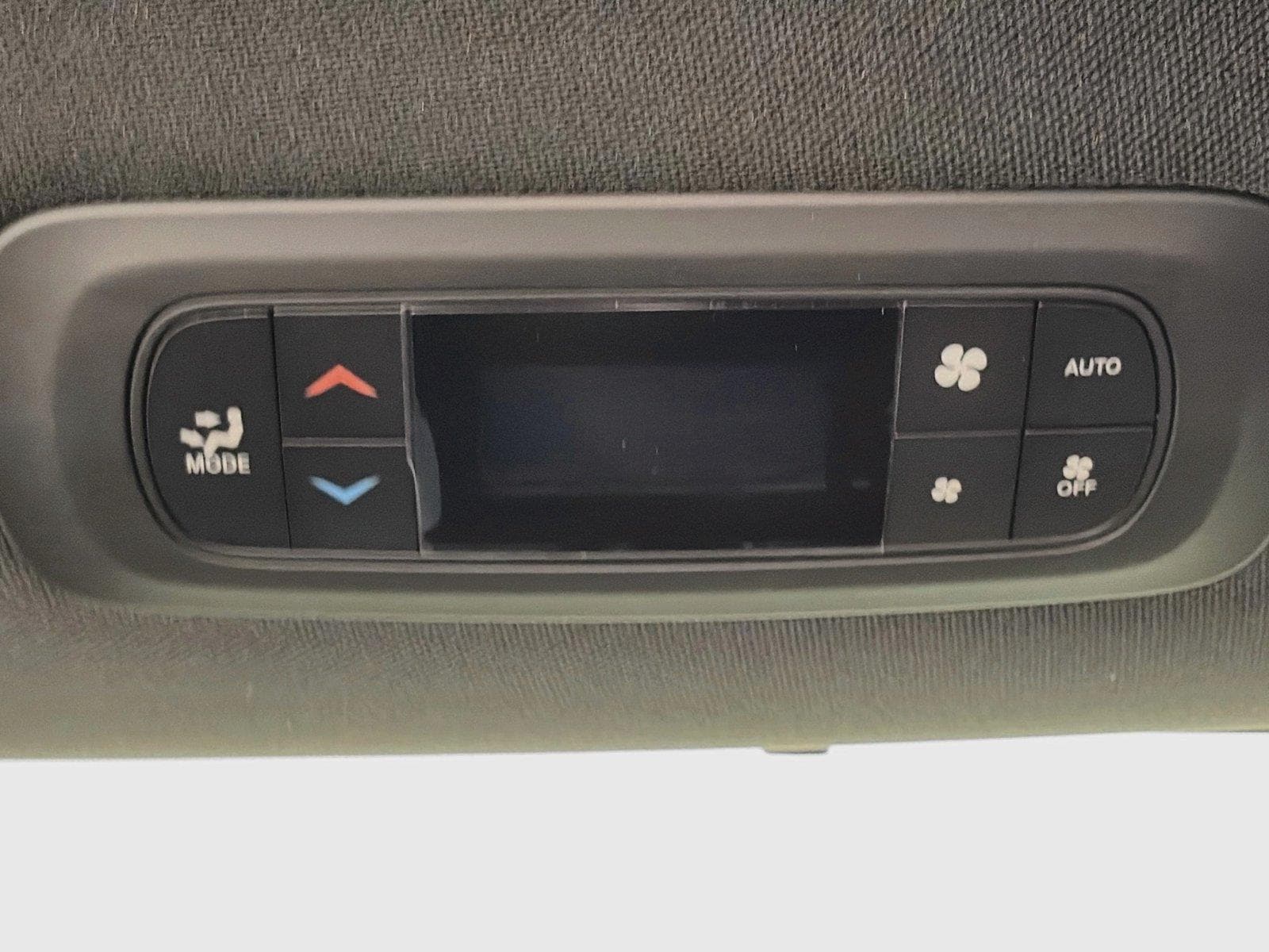 2027 Chrysler Pacifica Select - Photo 25