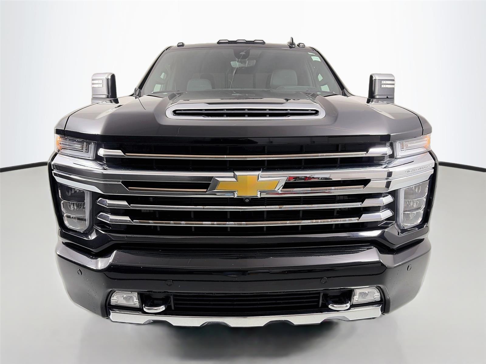 Used 2020 Chevrolet Silverado 3500HD High Country with VIN 1GC4YVEY2LF105937 for sale in Cohasset, Minnesota