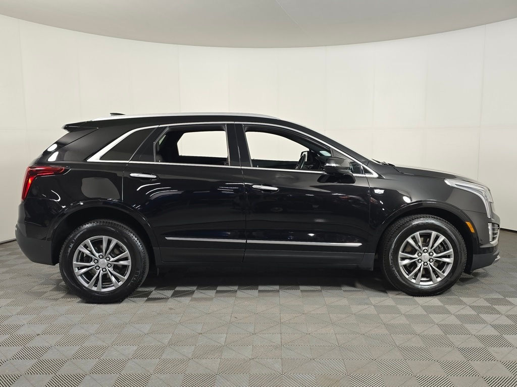 Used 2021 Cadillac XT5 Premium Luxury with VIN 1GYKNDRS8MZ219998 for sale in Baxter, Minnesota