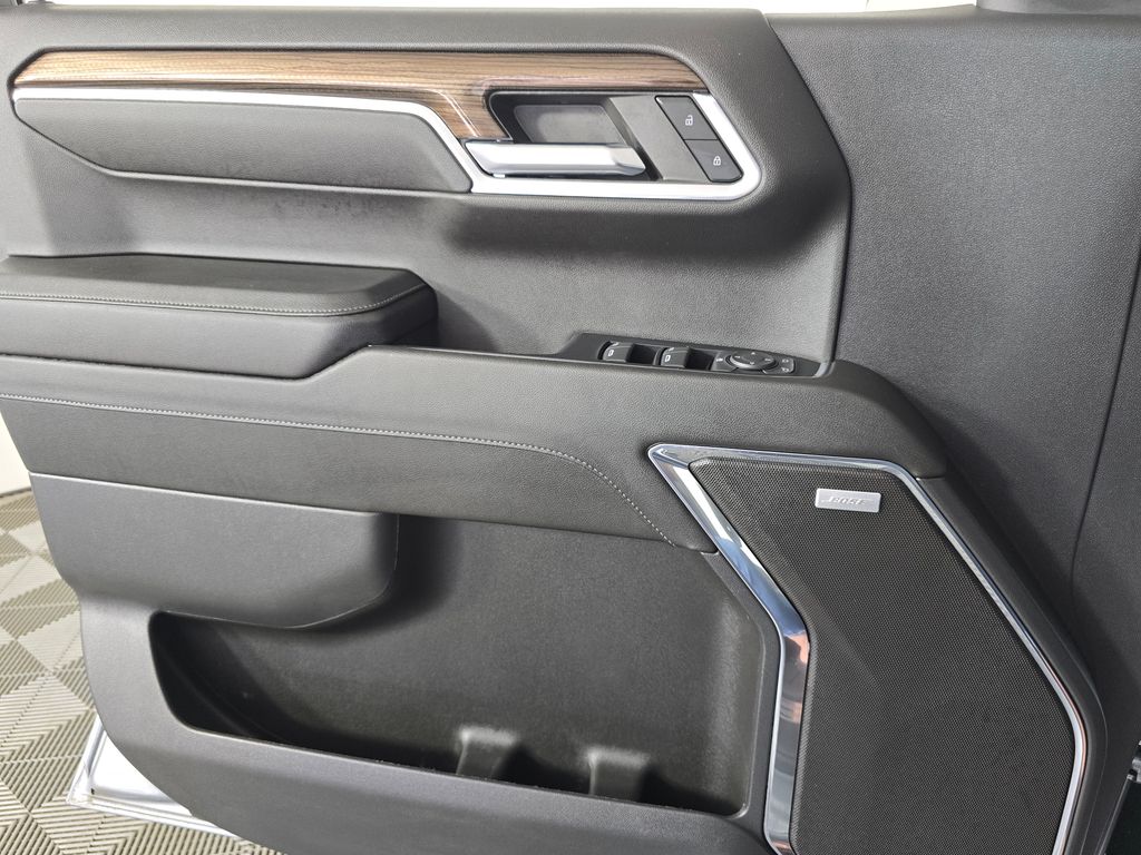 2023 Chevrolet Silverado 1500 RST - Photo 32