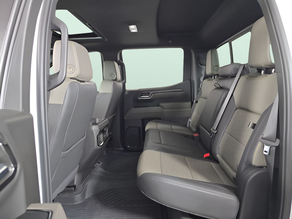 2024 Chevrolet Silverado 1500 ZR2 - Photo 14