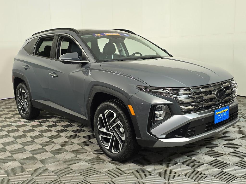New 2026 Hyundai Tucson Limited AWD SUV
