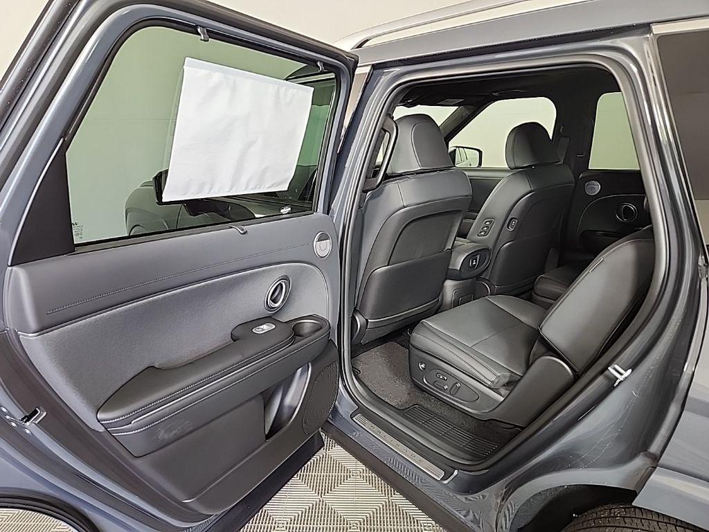 2026 Hyundai Palisade Calligraphy - Photo 27