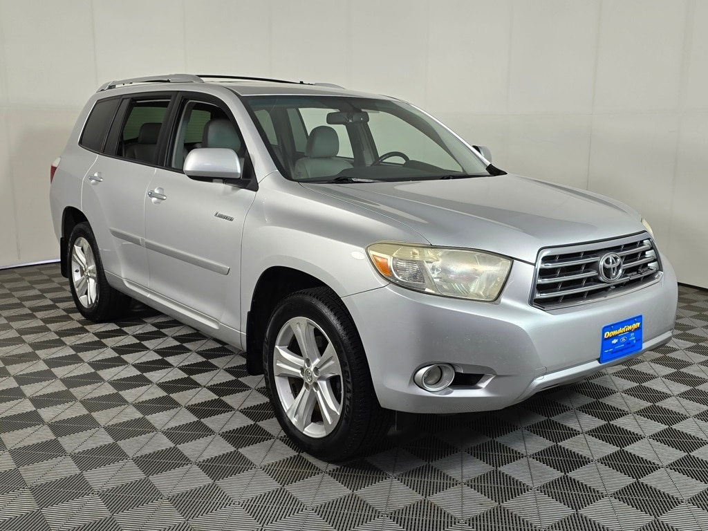 Used 2010 Toyota Highlander Limited with VIN JTEDK3EH5A2154426 for sale in Baxter, Minnesota