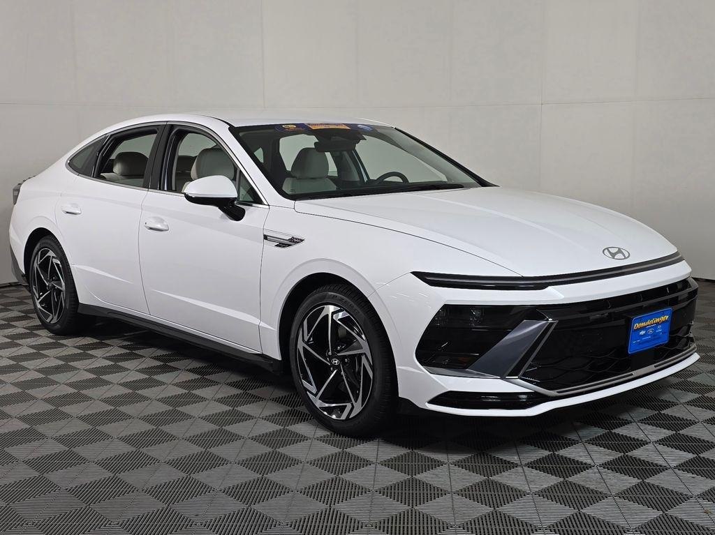 New 2026 Hyundai Sonata SEL Sport Sedan