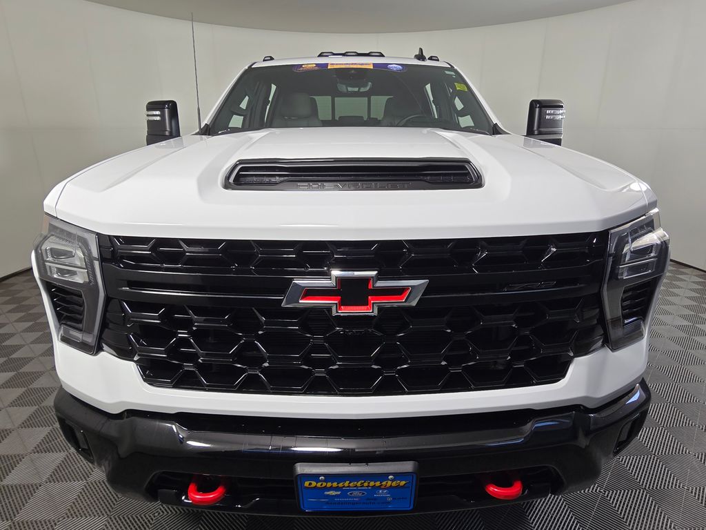 Used 2024 Chevrolet Silverado 2500HD ZR2 with VIN 1GC4YYE7XRF464227 for sale in Baxter, Minnesota