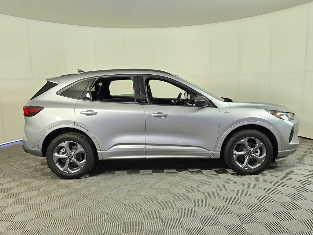 Used 2023 Ford Escape ST-Line with VIN 1FMCU9MN3PUA74197 for sale in Baxter, Minnesota