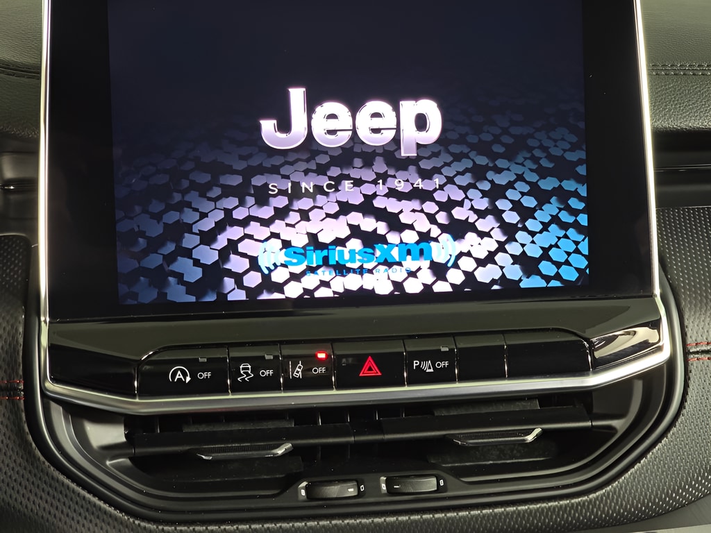 2025 Jeep Compass Trailhawk - Photo 30