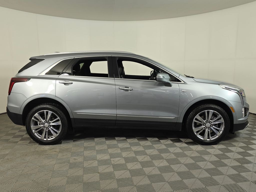 Used 2025 Cadillac XT5 Premium Luxury with VIN 1GYKNDRS3SZ118347 for sale in Baxter, Minnesota