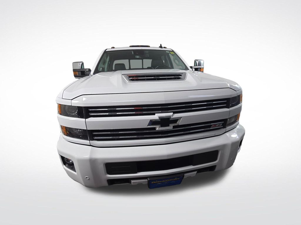 Used 2018 Chevrolet Silverado 3500HD LTZ with VIN 1GC4K0EY4JF238863 for sale in Baxter, Minnesota
