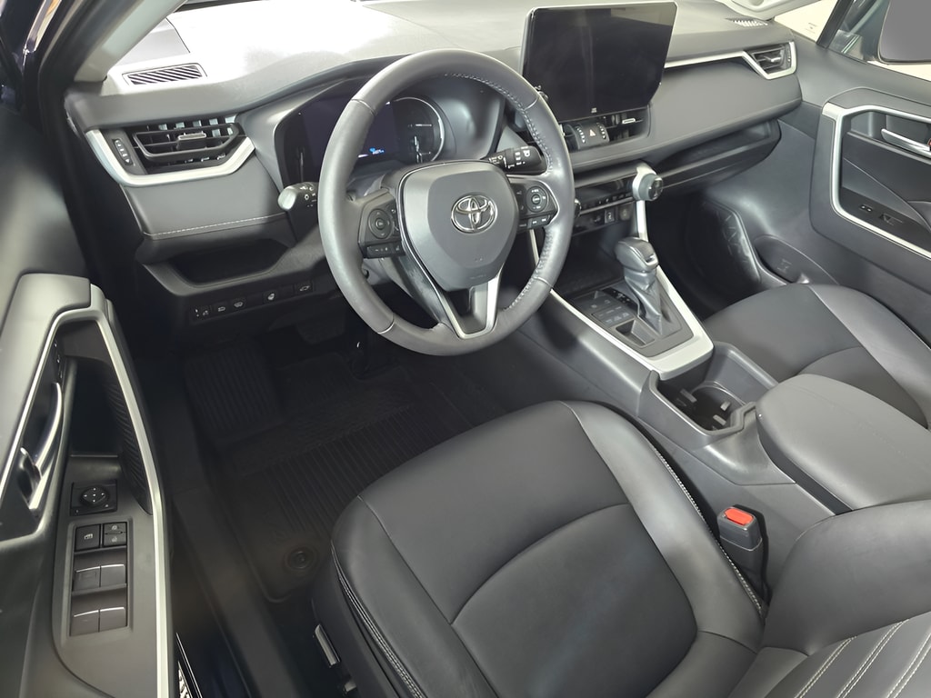 2024 Toyota RAV4 XLE Premium - Photo 10