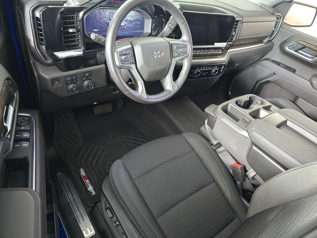 2022 Chevrolet Silverado 1500 LT Trail Boss - Photo 10
