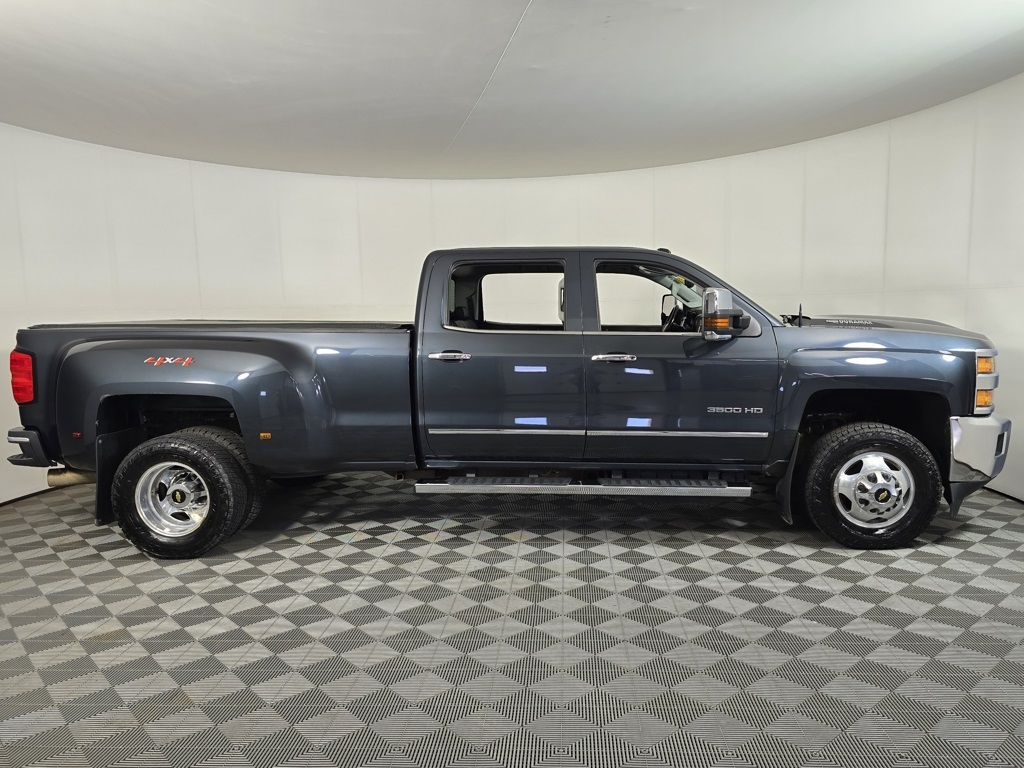Used 2019 Chevrolet Silverado 3500HD LTZ with VIN 1GC4KXEY8KF183165 for sale in Baxter, Minnesota