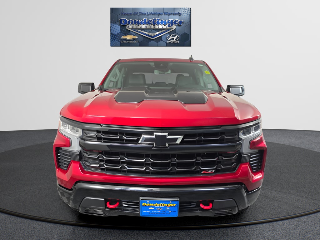 Used 2023 Chevrolet Silverado 1500 LT Trail Boss with VIN 3GCUDFED8PG242111 for sale in Baxter, Minnesota