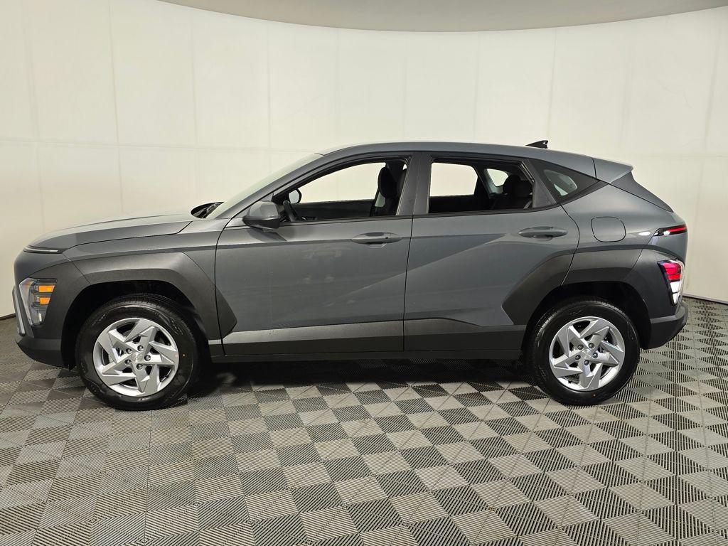 2026 Hyundai Kona SE - Photo 6