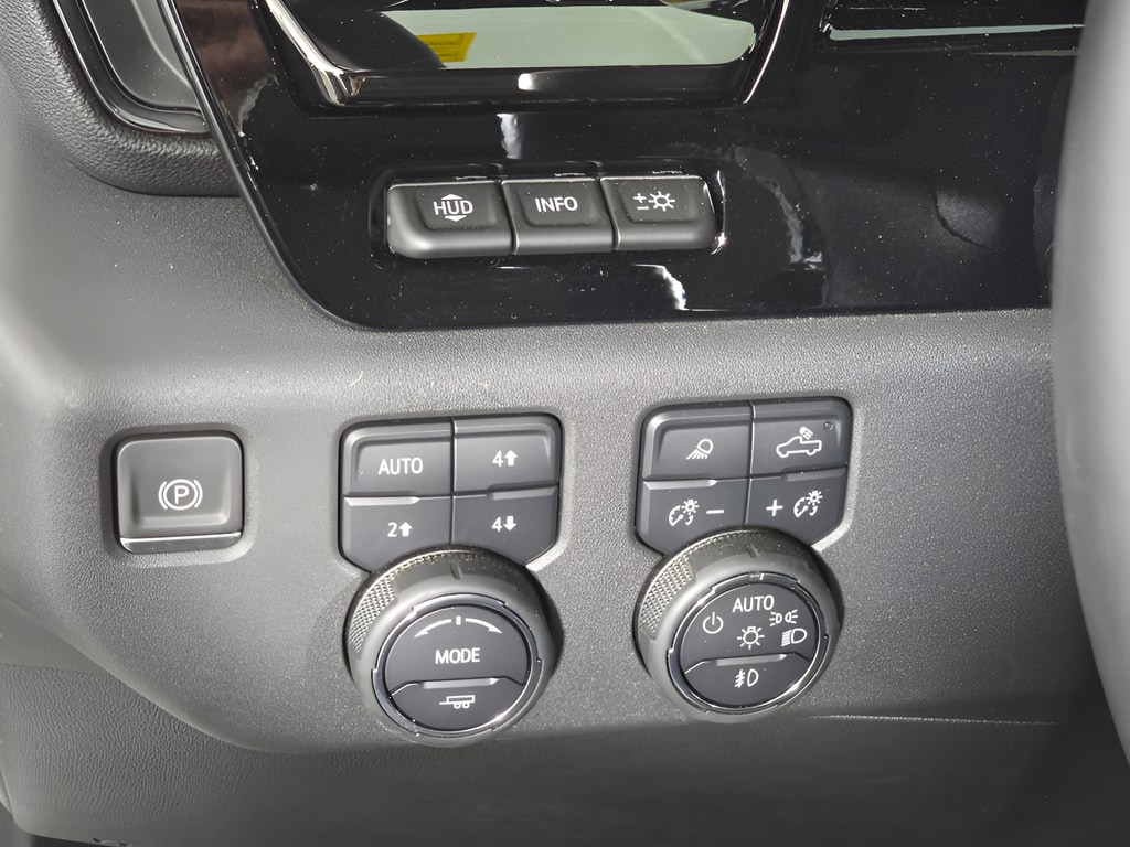 2024 Chevrolet Silverado 1500 ZR2 - Photo 25