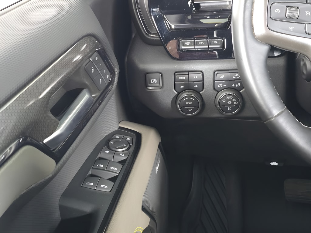 2024 Chevrolet Silverado 1500 ZR2 - Photo 22