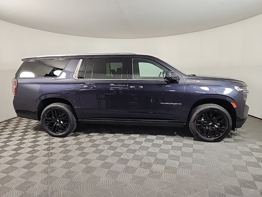 Used 2023 Chevrolet Suburban High Country with VIN 1GNSKGKL5PR415654 for sale in Baxter, Minnesota