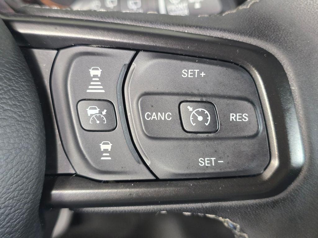 2025 Jeep Wrangler 4-Door Rubicon - Photo 25