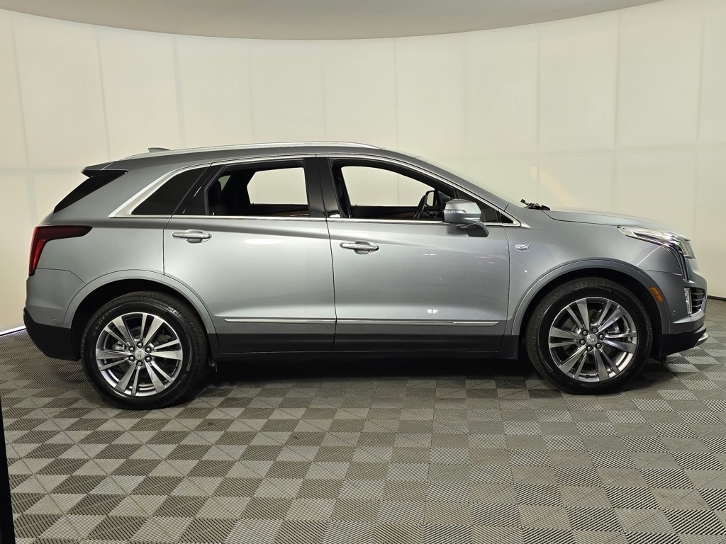 Used 2024 Cadillac XT5 Premium Luxury with VIN 1GYKNFRSXRZ710883 for sale in Baxter, Minnesota